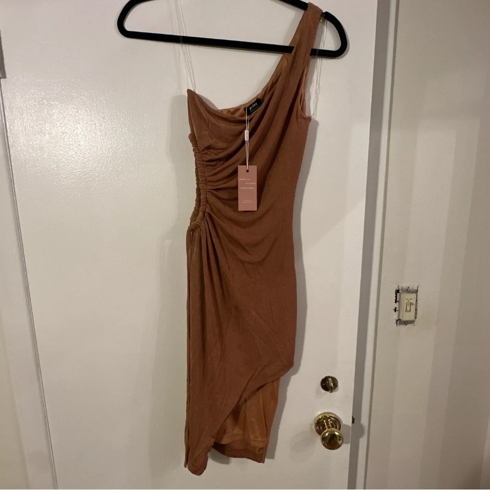 Miss Lola dress